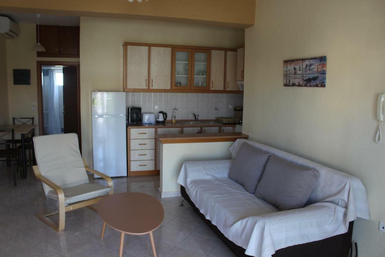 Paralia Ofriniou Gr Sunrise Apartments 3 Exterior foto
